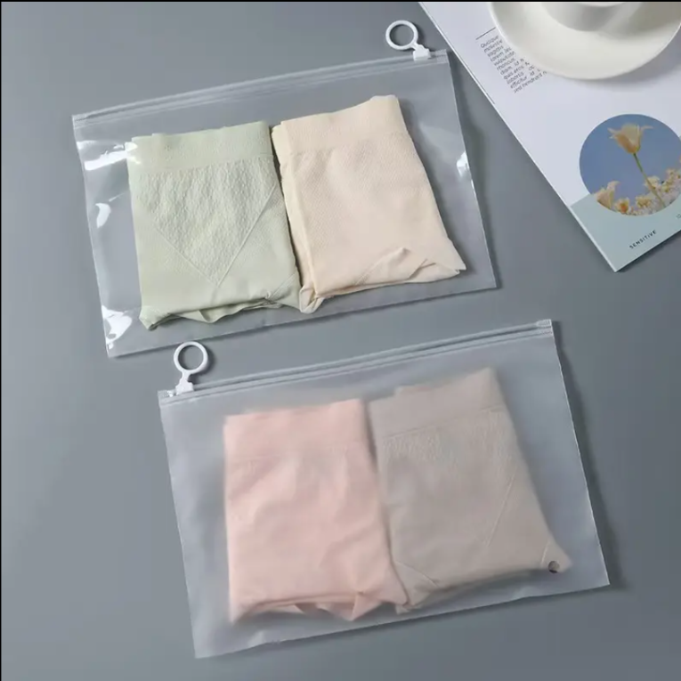 Custom Frosted PE Zipper Bag – Perfect for Socks, Underwear, and Small Apparel I